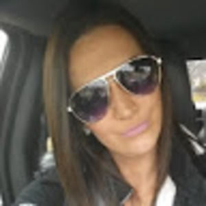 Meet your Posher, Kendra